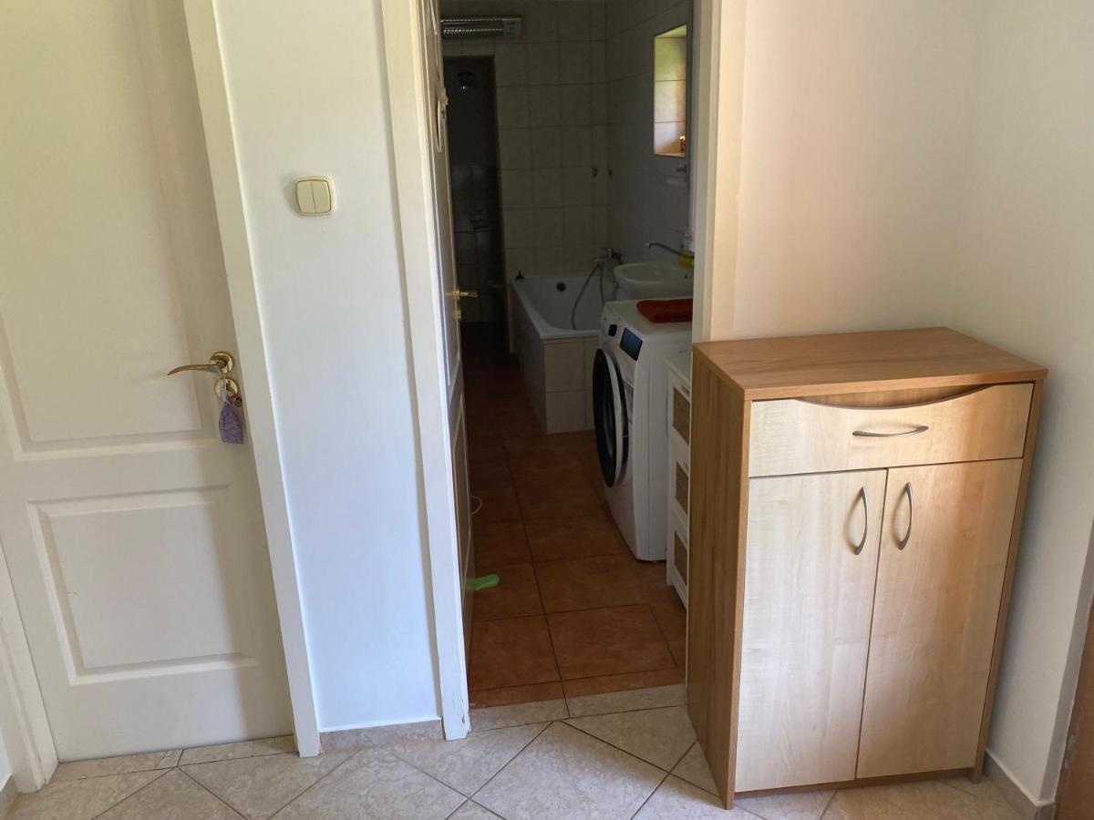 Vityesz Vendeghaz ** Apartment Chl'aba Екстериор снимка