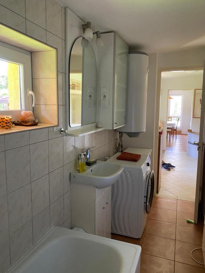 Vityesz Vendeghaz ** Apartment Chl'aba Екстериор снимка