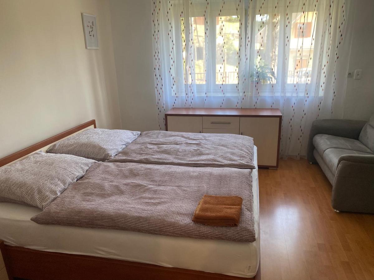 Vityesz Vendeghaz ** Apartment Chl'aba Екстериор снимка