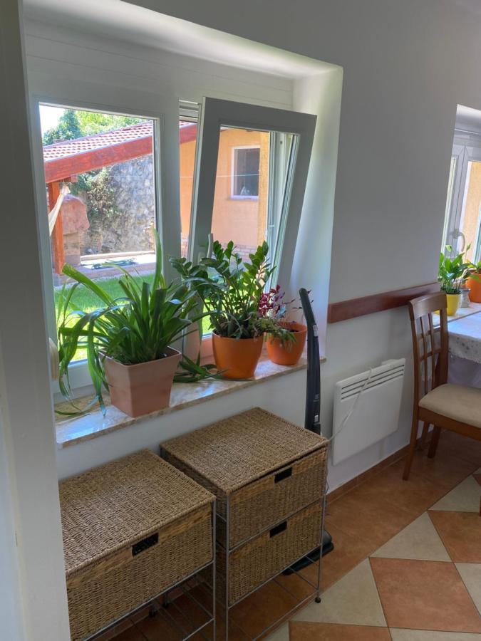 Vityesz Vendeghaz ** Apartment Chl'aba Екстериор снимка